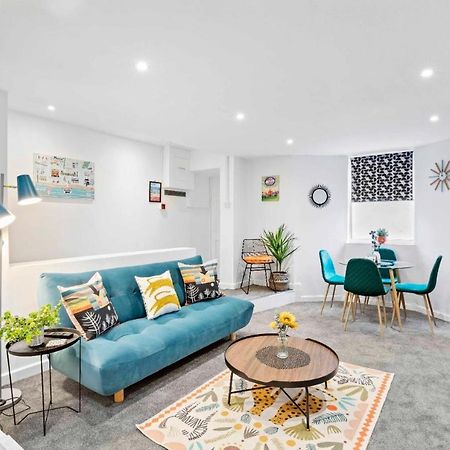 Queens Apartment - By My Getaways - Free Parking For One Car 布赖顿 外观 照片