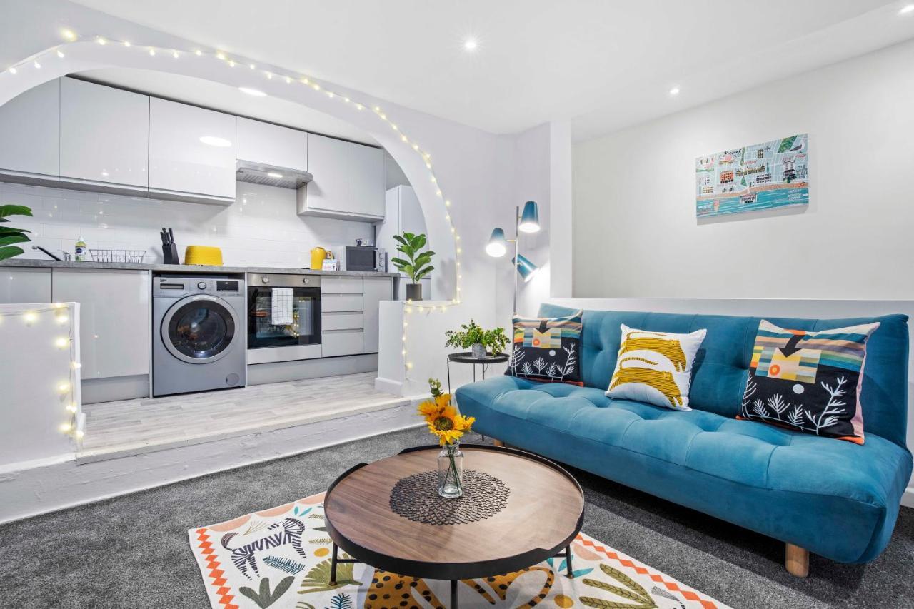 Queens Apartment - By My Getaways - Free Parking For One Car 布赖顿 外观 照片